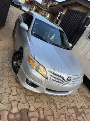Toyota Camry SE V6 4dr Sedan (3.5L 6cyl 6AM) 2008 Silver
