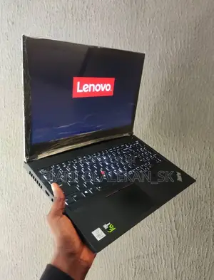 Laptop Lenovo ThinkPad P15s 16GB Intel Core i7 SSD 512GB