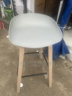 Modern Scandinavian Plastic Shell Dining Chair
