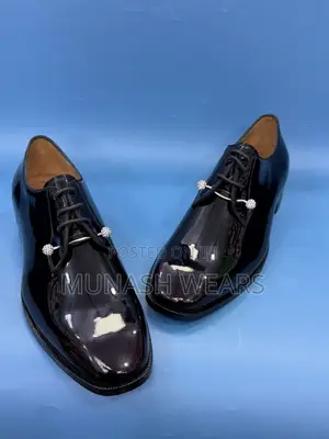 Christian Loubotin 40-46 Available Red Bottom