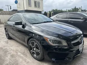 Mercedes-Benz C-Class 2014 Black