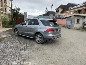 Mercedes-Benz GLE-Class 2016 Gray