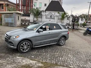 Mercedes-Benz GLE-Class 2016 Gray