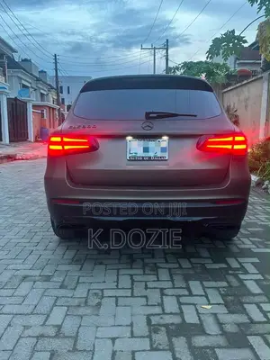 Mercedes-Benz GLC-Class 2016 Brown