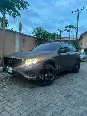 Mercedes-Benz GLC-Class 2016 Brown