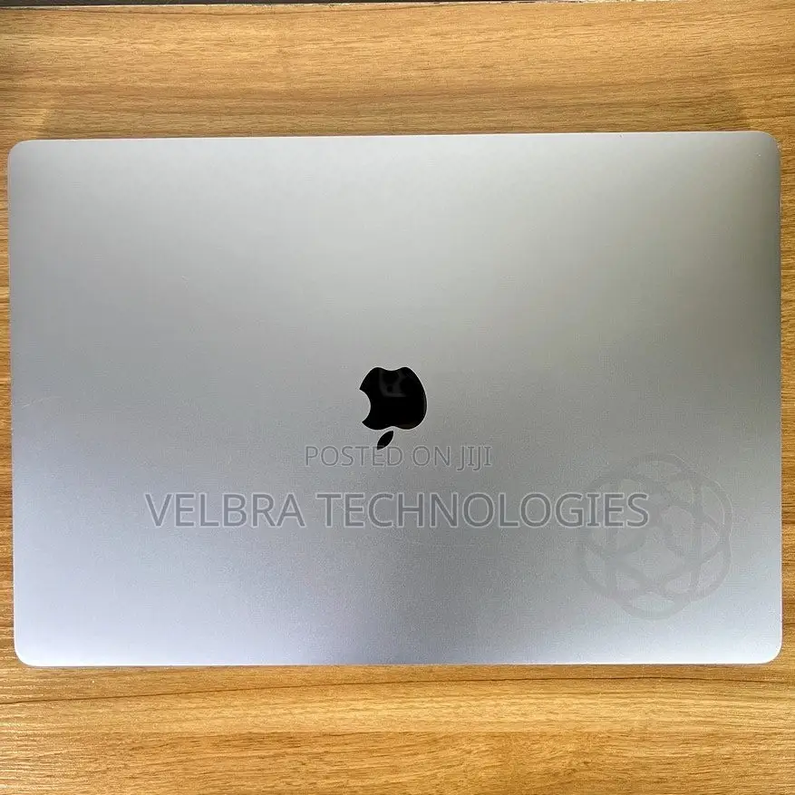Laptop Apple MacBook Pro 2019 64GB Intel Core i9 SSD 512GB