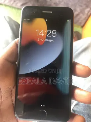 Apple iPhone 7 128 GB Black