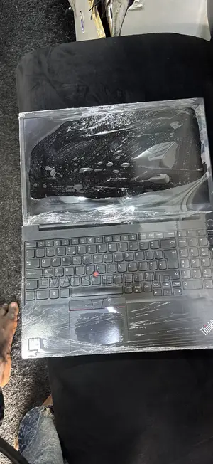 Laptop Lenovo ThinkPad E15 8GB Intel Core i5 SSD 256GB