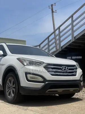 Hyundai Santa Fe 2015 White