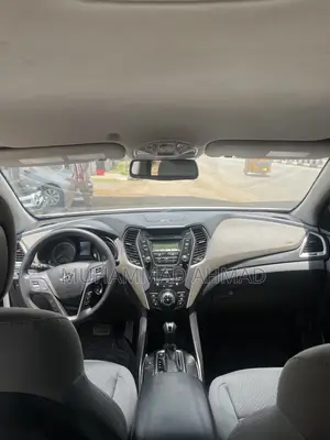 Hyundai Santa Fe 2015 White