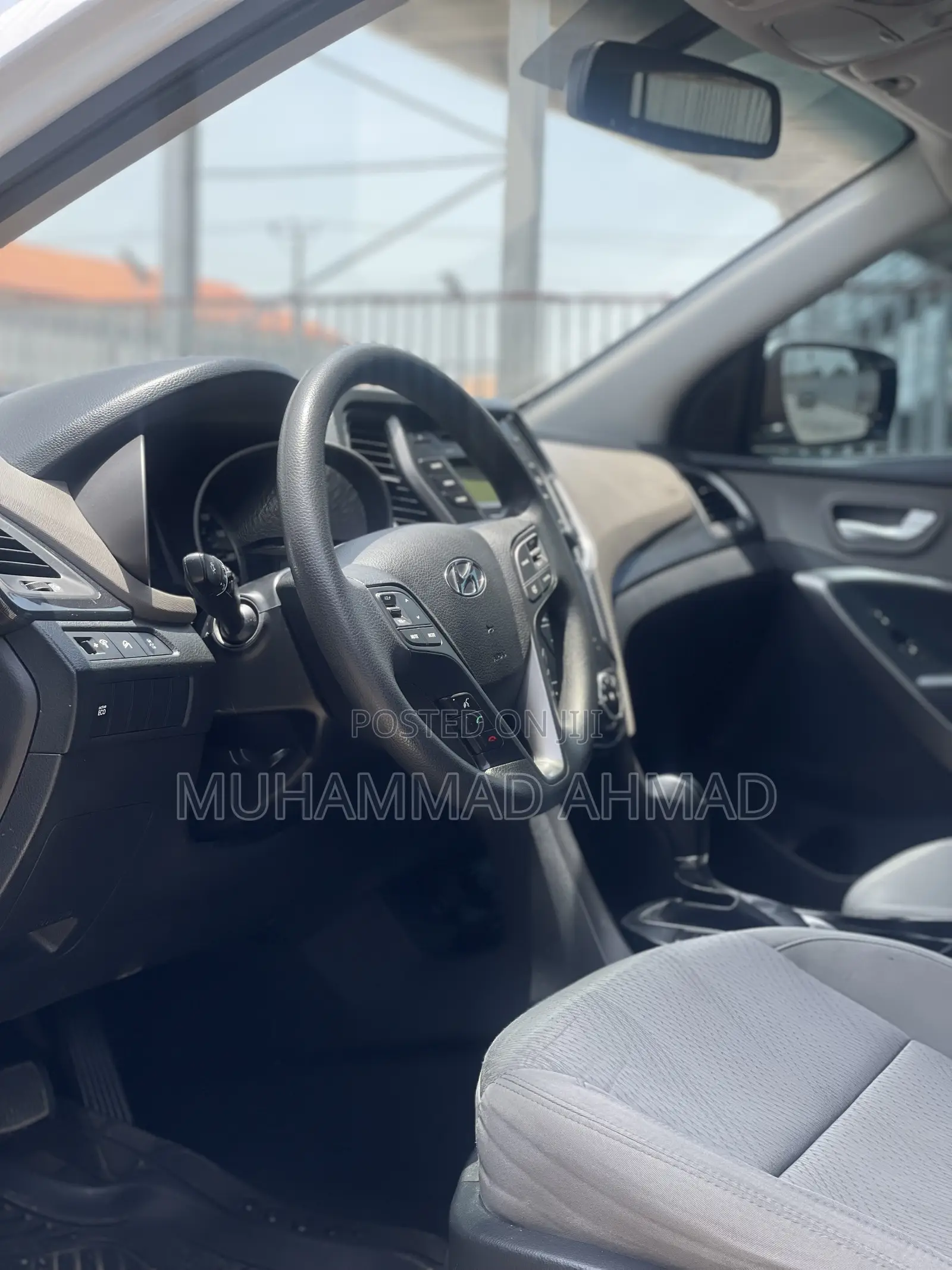 Hyundai Santa Fe 2015 White