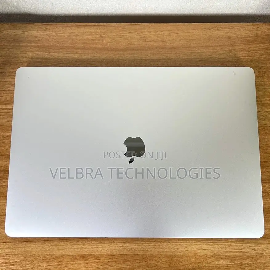 Laptop Apple MacBook Pro 2019 32GB Intel Core i9 SSD 1T