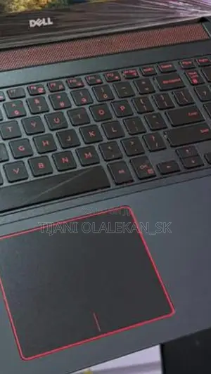 Laptop Dell Inspiron 15 5577 16GB Intel Core i5 SSD 500GB