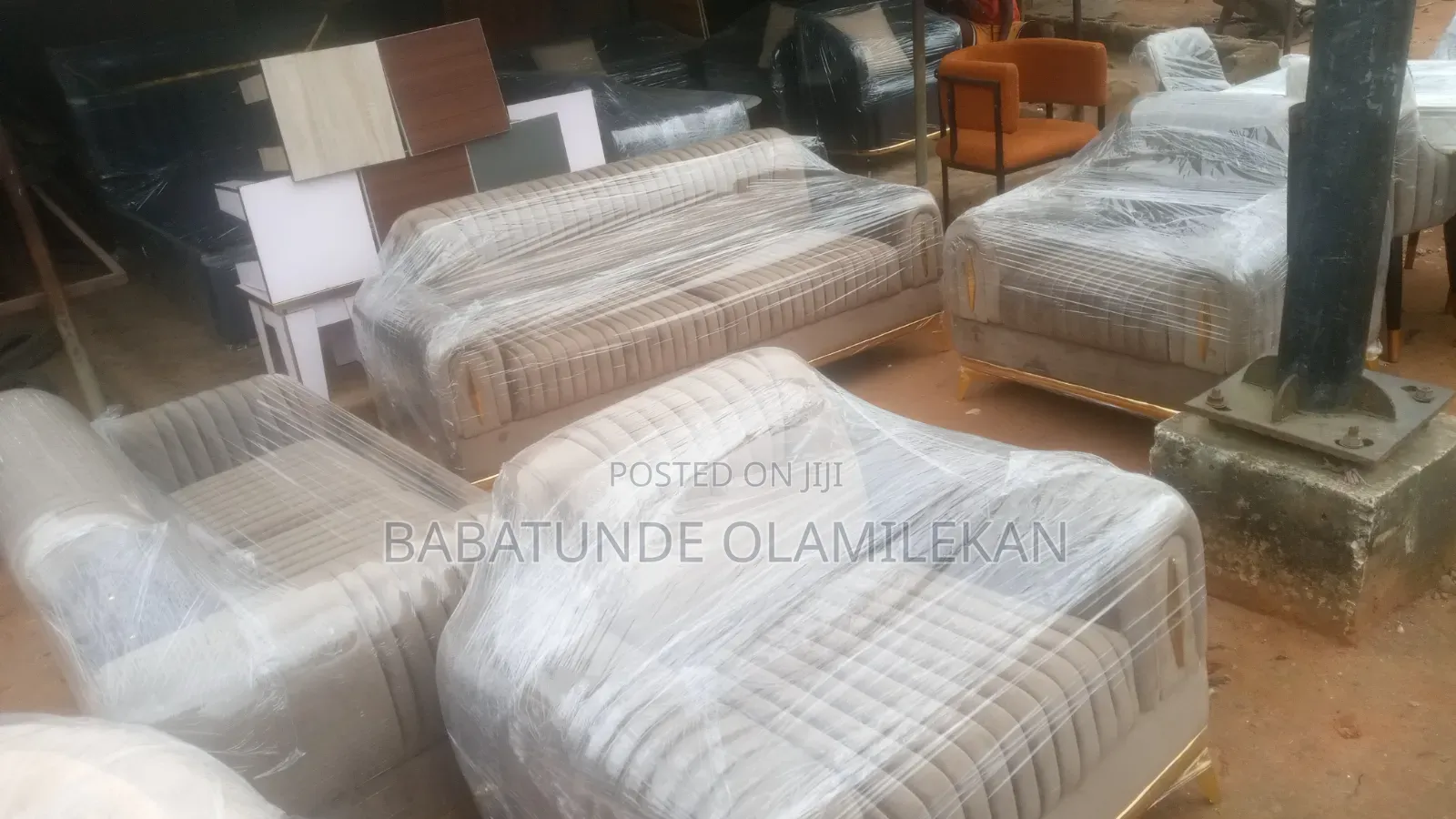 7 Seater Chair