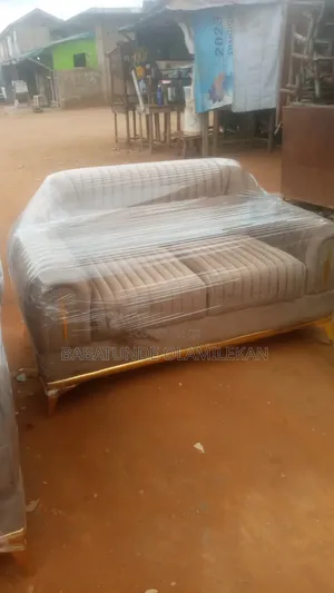 7 Seater Chair
