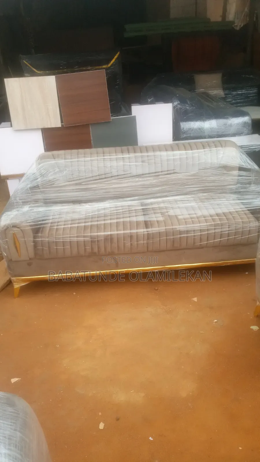 7 Seater Chair