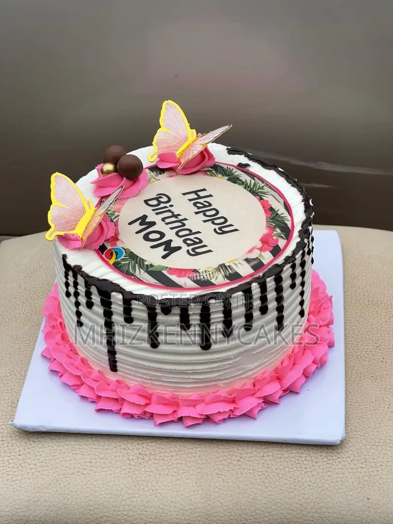 Beautiful and Yummy Cake