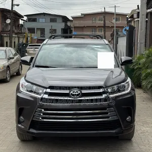 Toyota Highlander 2015 Gray