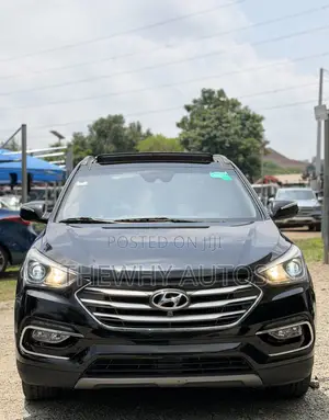Hyundai Santa Fe SE Ultimate FWD 2017 Black