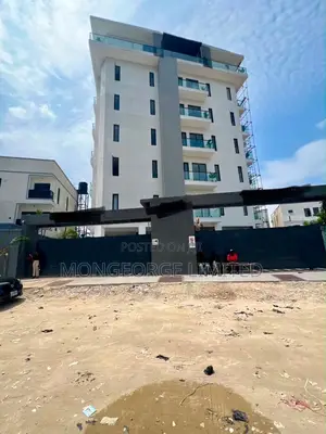 3bdrm Apartment in Lekki for sale