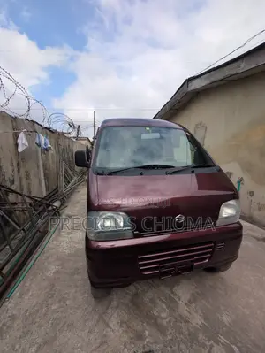 Suzuki APV Minibus 2011 Red