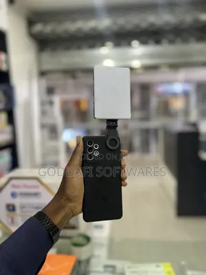 Content Phone Light | White and Warm | VL60B1