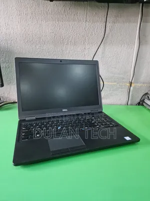 Laptop Dell Latitude 5590 8GB Intel Core i5 SSD 256GB
