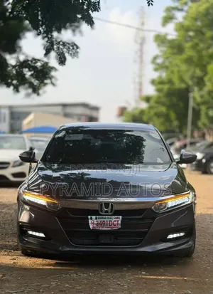 Honda Accord 2018 Gray