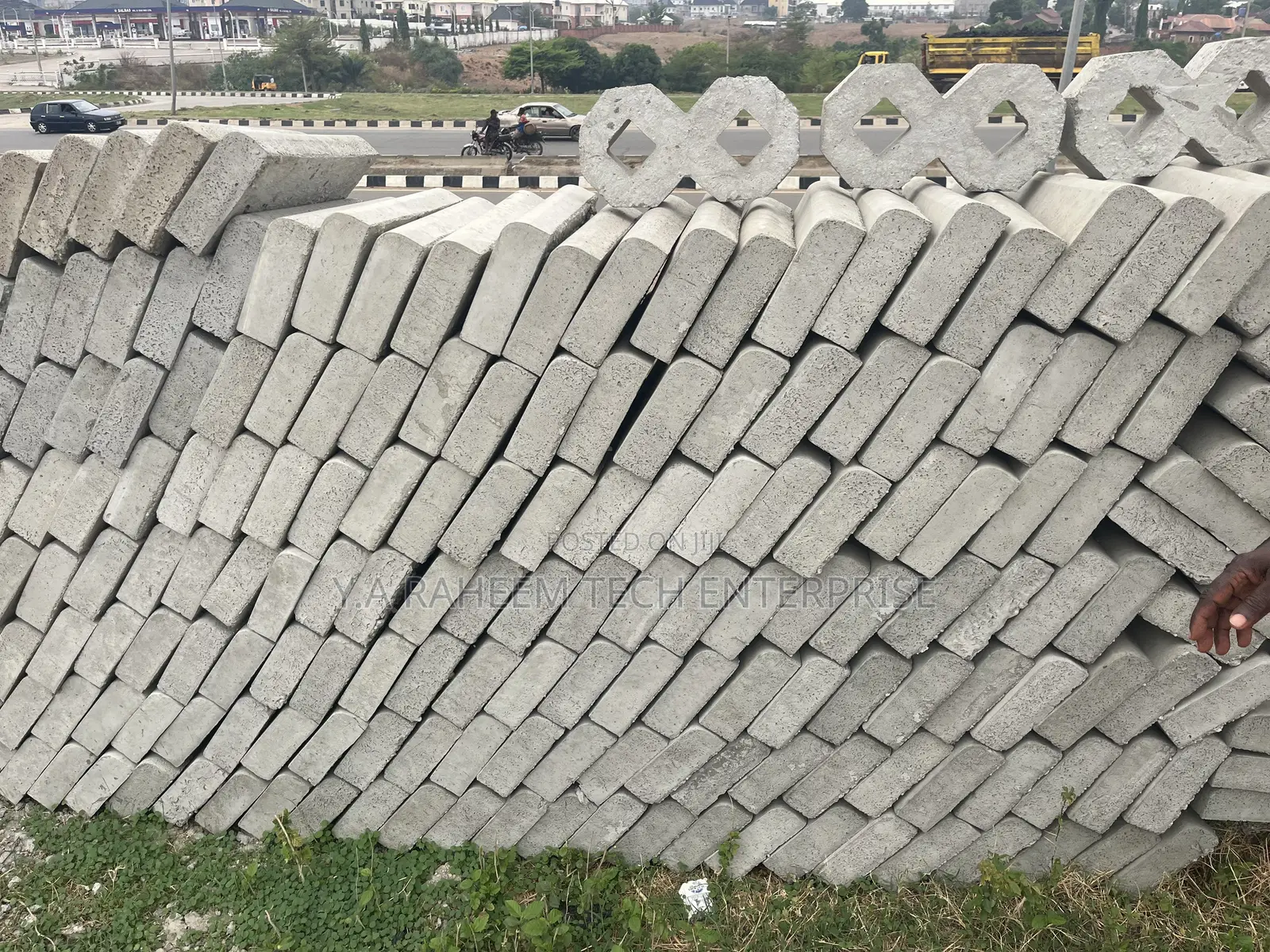 Quality Concrete Slab/Paving Stone – 450mm × 450mm