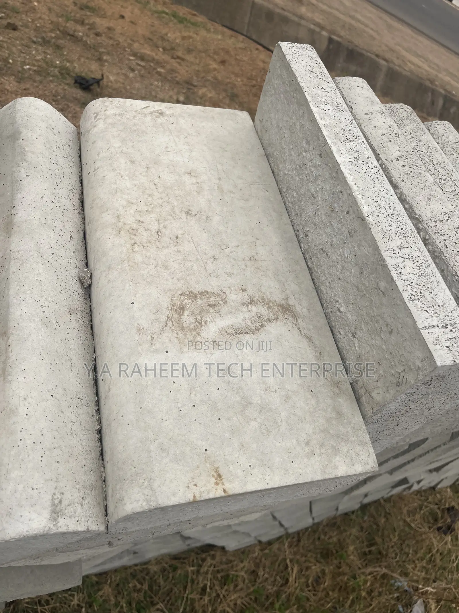 Quality Concrete Slab/Paving Stone – 450mm × 450mm