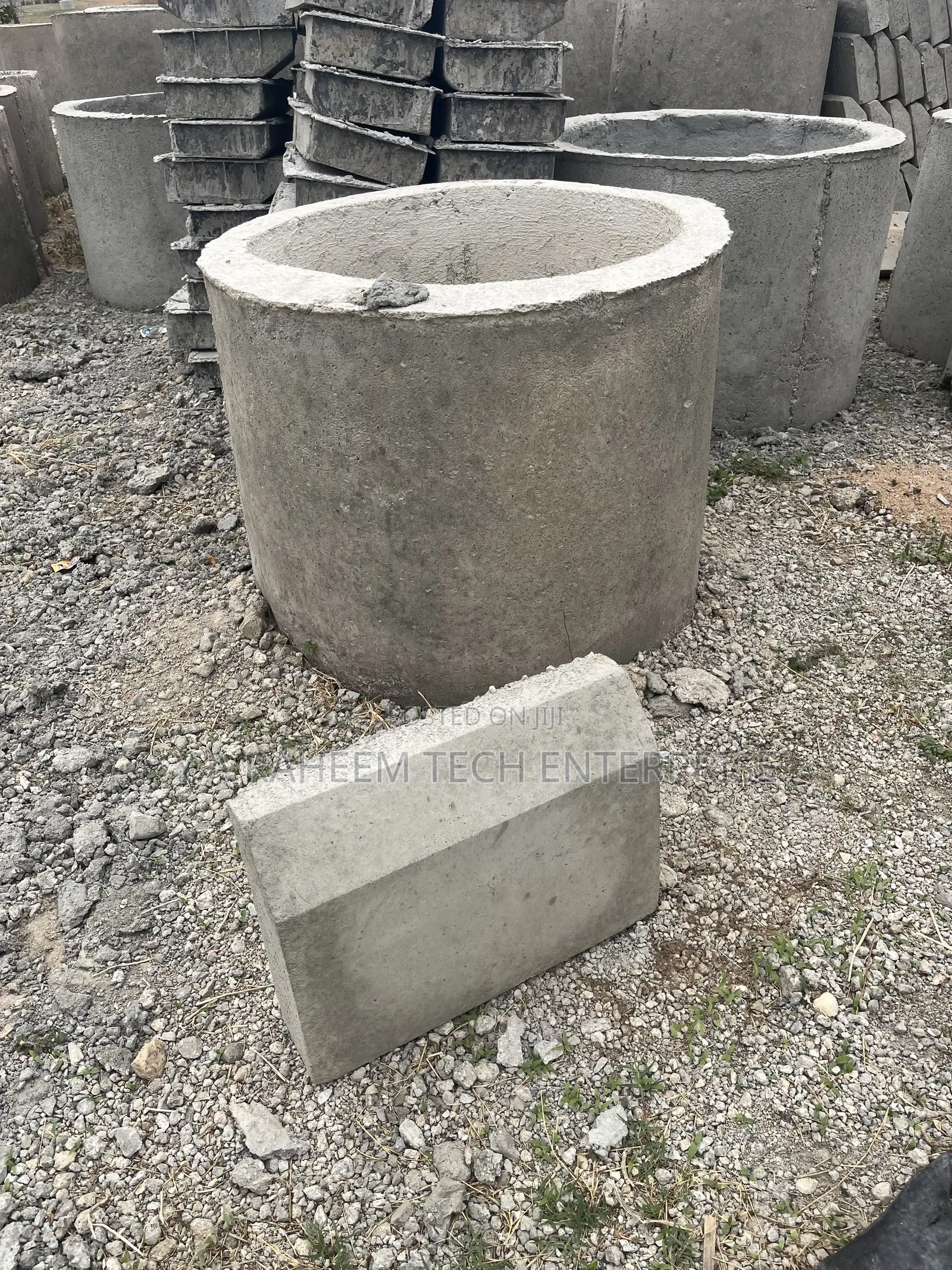 Quality Concrete Slab/Paving Stone – 450mm × 450mm