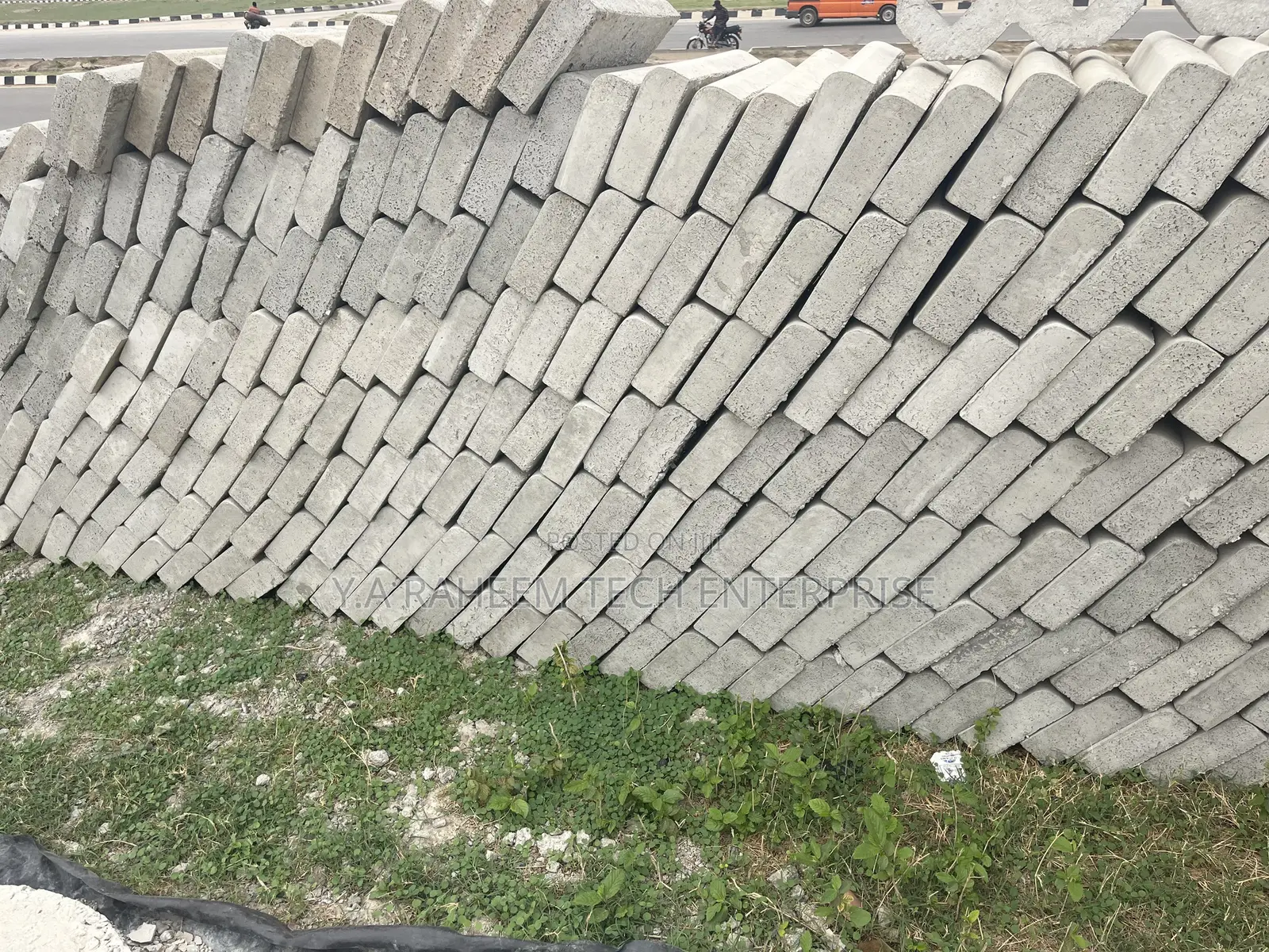 Quality Concrete Slab/Paving Stone – 450mm × 450mm