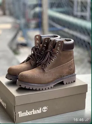 New in Original Timberland Boots