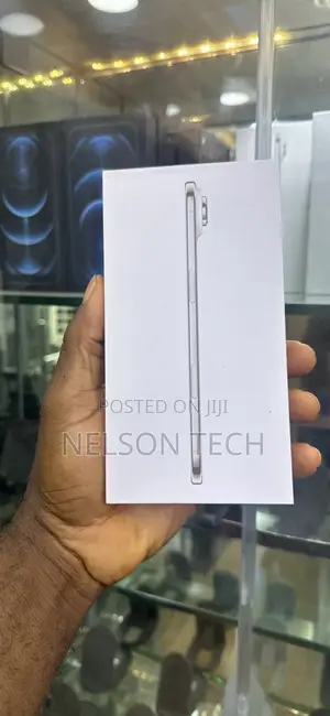 New Apple iPhone Air 256 GB White