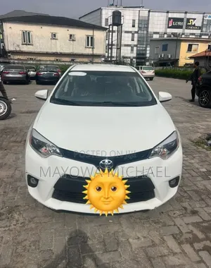 Toyota Corolla 2014 White