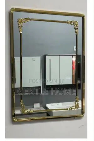 Design Mirror