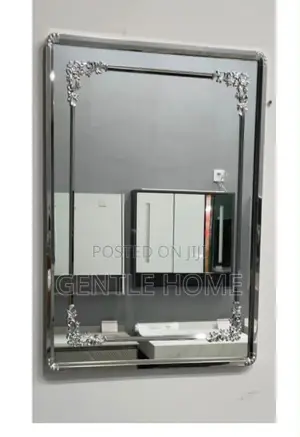 Design Mirror