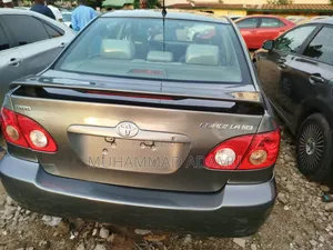 Toyota Corolla 2005