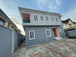 3bdrm Block of Flats in Egbeda for sale