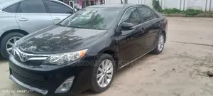 Toyota Camry XLE 4dr Sedan (2.5L 4cyl 6A) 2012 Black