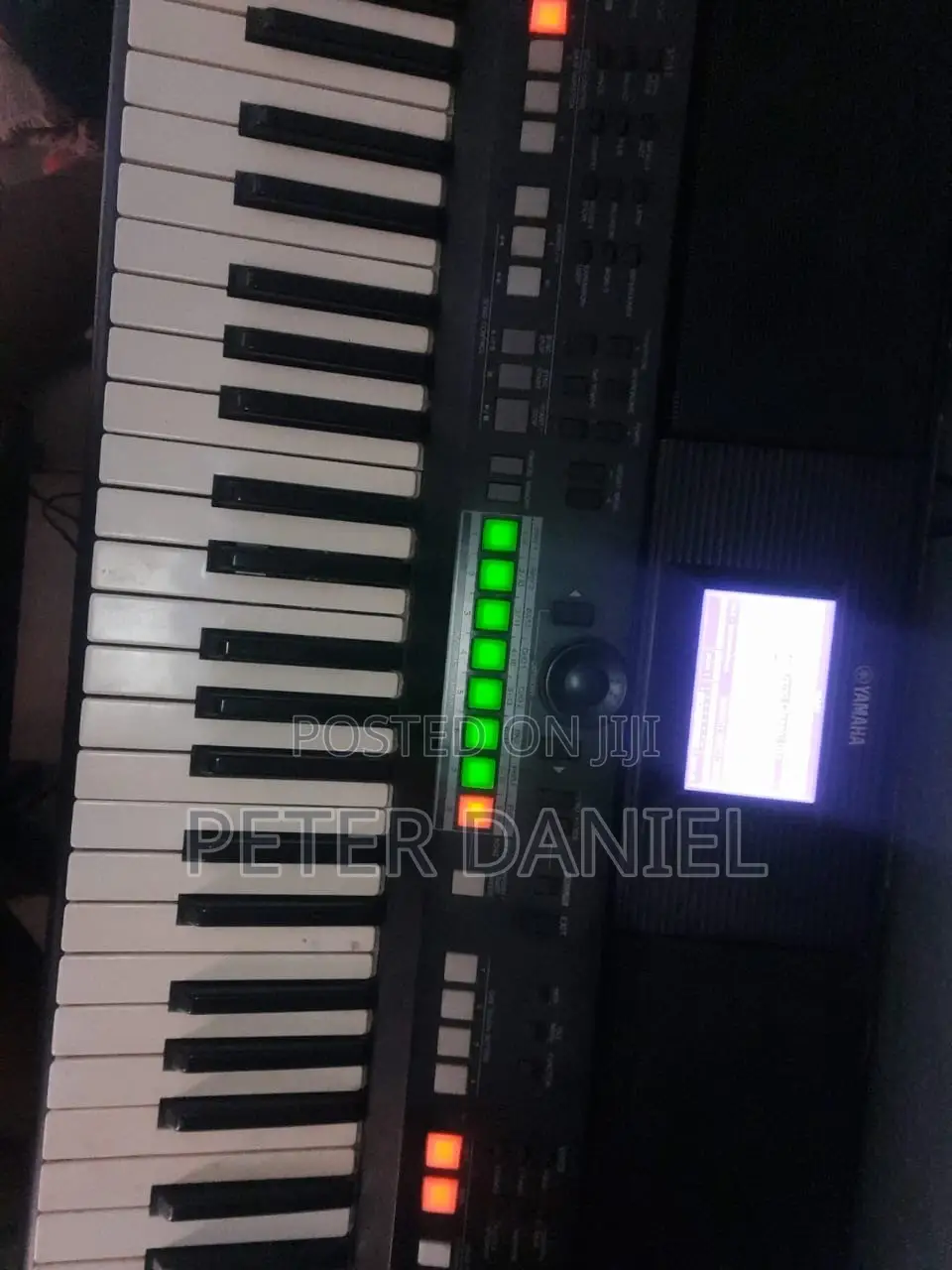 Yamaha Keyboard