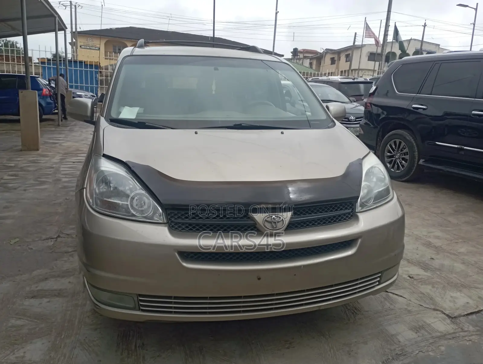 Toyota Sienna 2004 Gold