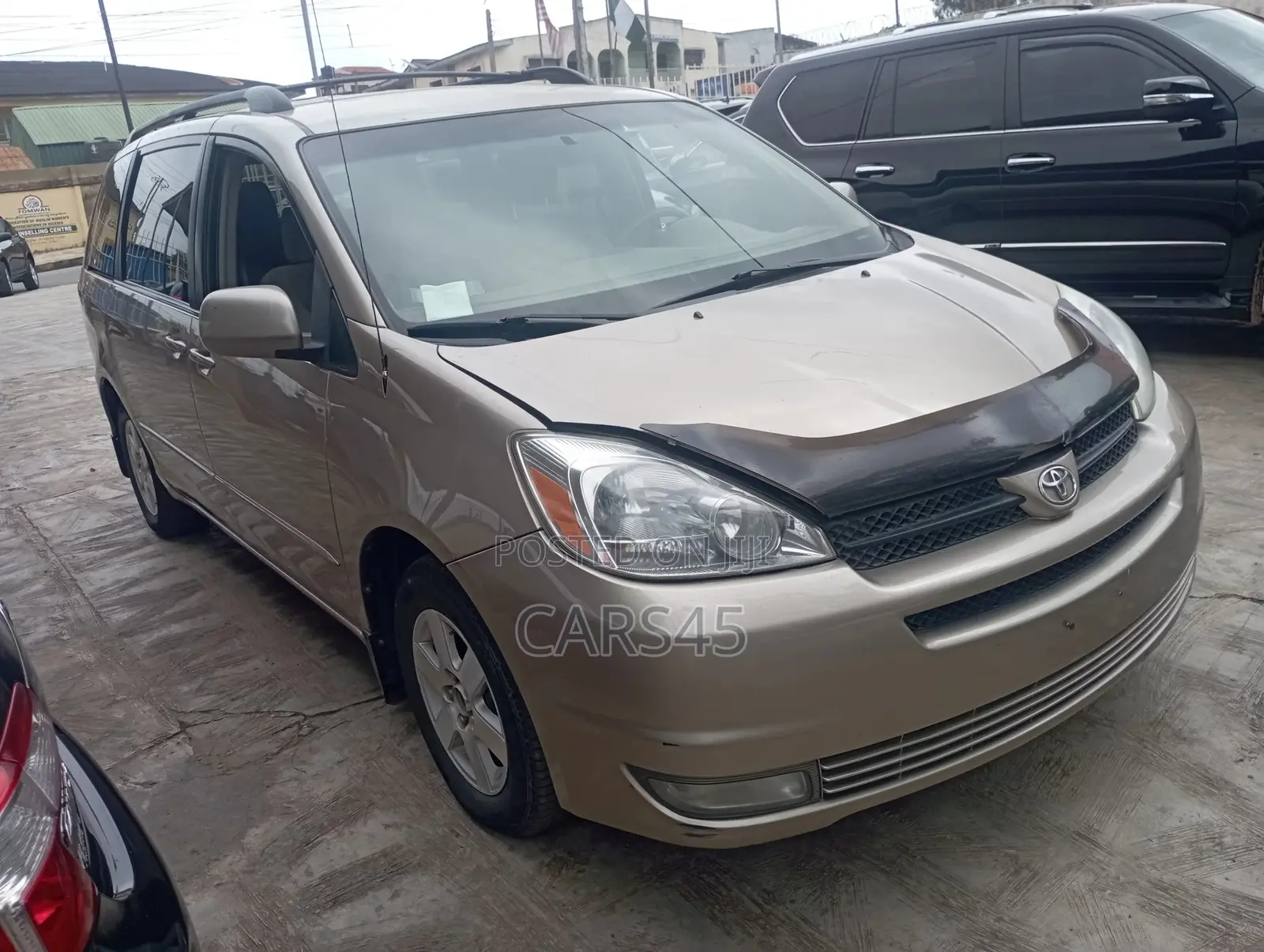 Toyota Sienna 2004 Gold