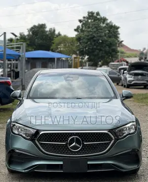 Mercedes-Benz E350 2024 Green