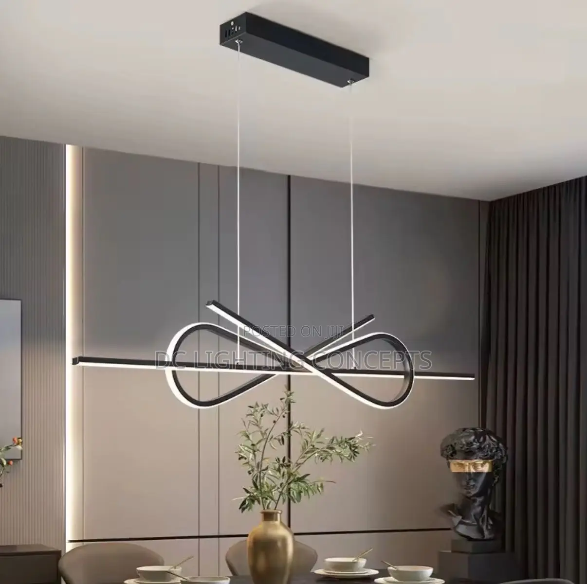 Modern Minimalist Luxury Bow-Tie Linear Pendant Light for Dining Room.