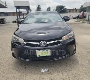 Toyota Camry 2016 Black