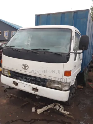 Toyota Dyna 400 With Cover Body 3rz Injector Engine Petrol