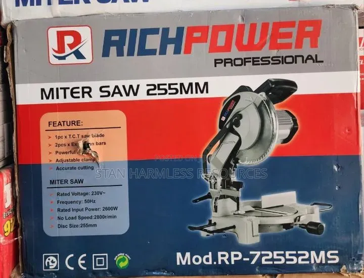 Miter Saw Machine
