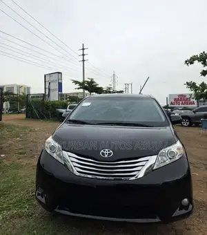 Toyota Sienna Limited 7 Passenger 2012 Black