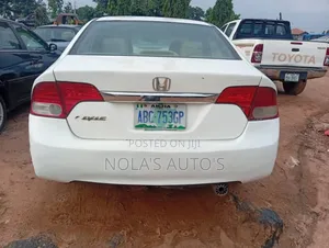 Honda Civic 2009 White
